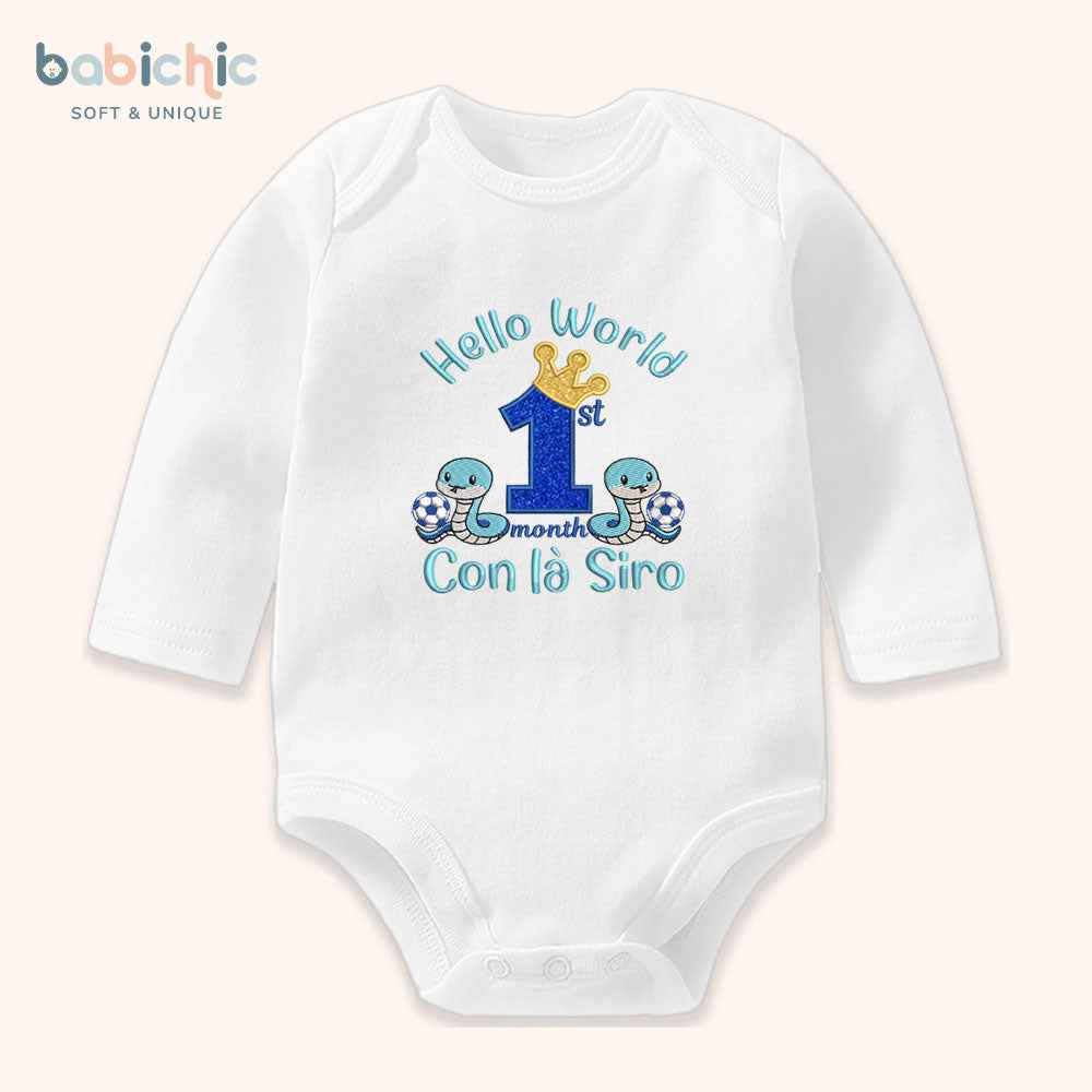 Quà tặng sơ sinh cá nhân hóa cho bé trai – Bodysuit thêu tên “Con là Siro”, hình rắn