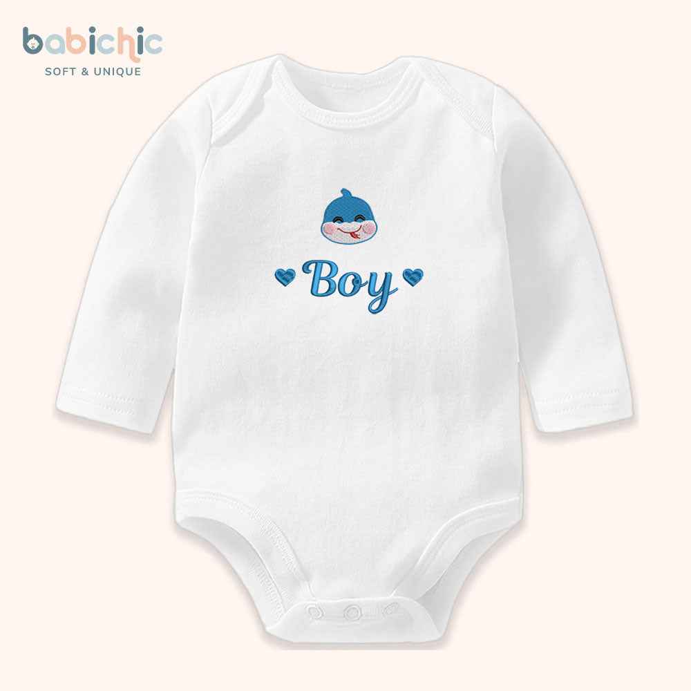 Set quà thêu tên cho bé trai - Boy - Cotton Organic, Hình Thêu Tối Giản, Xanh Dương, Quà Đầy Tháng Cá Nhân Hóa Cho Bé Trai