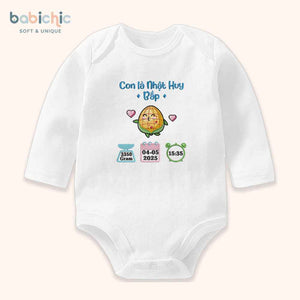 Set đồ lễ đầy tháng cho bé trai – Thêu tên “Con là Nhật Huy – Bắp”, hình bắp ngô dễ thương