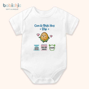Set đồ lễ đầy tháng cho bé trai – Thêu tên “Con là Nhật Huy – Bắp”, hình bắp ngô dễ thương