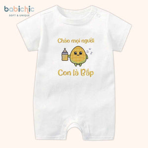 Set quà đầy tháng sơ sinh cho bé trai – Bodysuit thêu tên “Con là Bắp”, hình bé bắp dễ thương