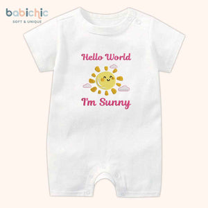 Set đồ đầy tháng bé gái thêu tên cá nhân hóa – Mẫu “I’m Sunny”, hình mặt trời tươi sáng