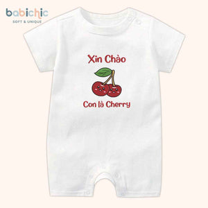 Set đầy tháng bé gái Cherry – Thêu tên & trái cherry đỏ nổi bật, body sơ sinh cá nhân hóa ngộ nghĩnh