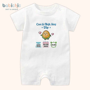 Set đồ lễ đầy tháng cho bé trai – Thêu tên “Con là Nhật Huy – Bắp”, hình bắp ngô dễ thương