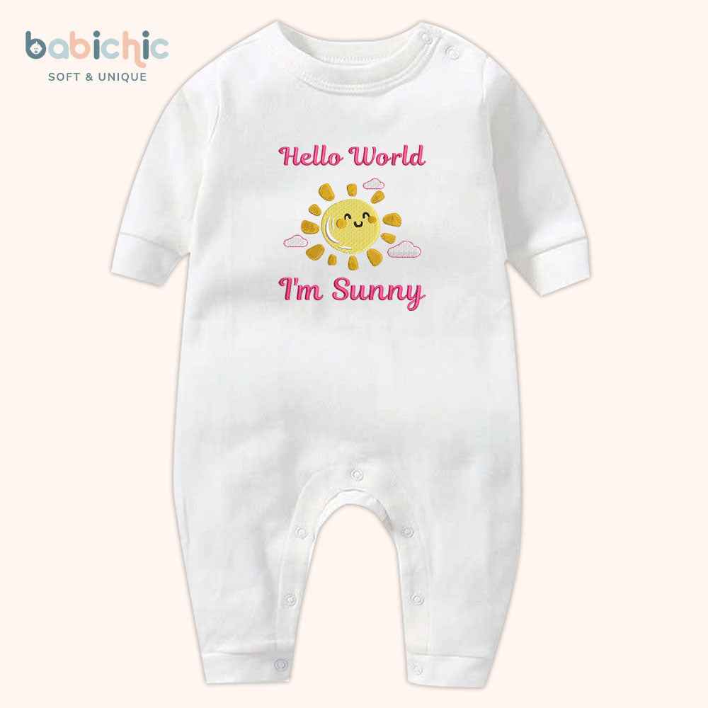 Set đồ đầy tháng bé gái thêu tên cá nhân hóa – Mẫu “I’m Sunny”, hình mặt trời tươi sáng