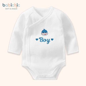 Set quà thêu tên cho bé trai - Boy - Cotton Organic, Hình Thêu Tối Giản, Xanh Dương, Quà Đầy Tháng Cá Nhân Hóa Cho Bé Trai