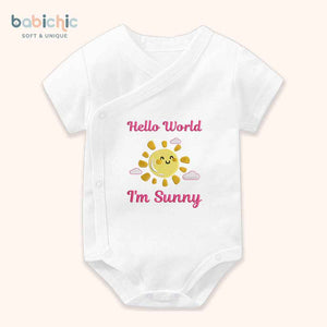 Set đồ đầy tháng bé gái thêu tên cá nhân hóa – Mẫu “I’m Sunny”, hình mặt trời tươi sáng
