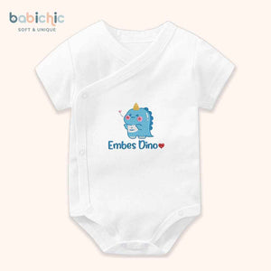 Set đồ sơ sinh thêu tên “Dino” – Chủ đề khủng long xanh dương, quà đầy tháng bé trai đáng yêu